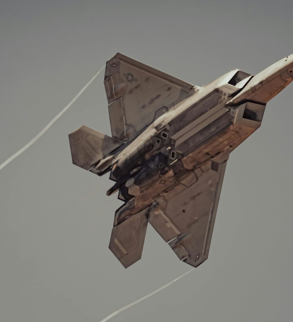 Stealthy F-22 Raptor performing at Miramar Air Show, San Diego.